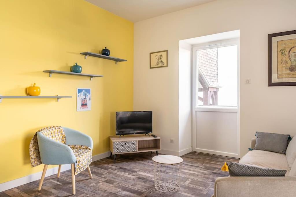 Superbe Appartement Avec Parking Gratuit ロン・ル・ソーニエ エクステリア 写真
