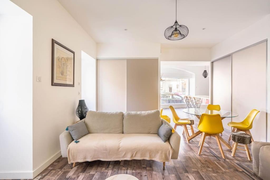 Superbe Appartement Avec Parking Gratuit ロン・ル・ソーニエ エクステリア 写真